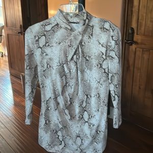 Ellie Tahari   New beautiful top.